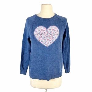 🍄GAP heart patch sweater size XS